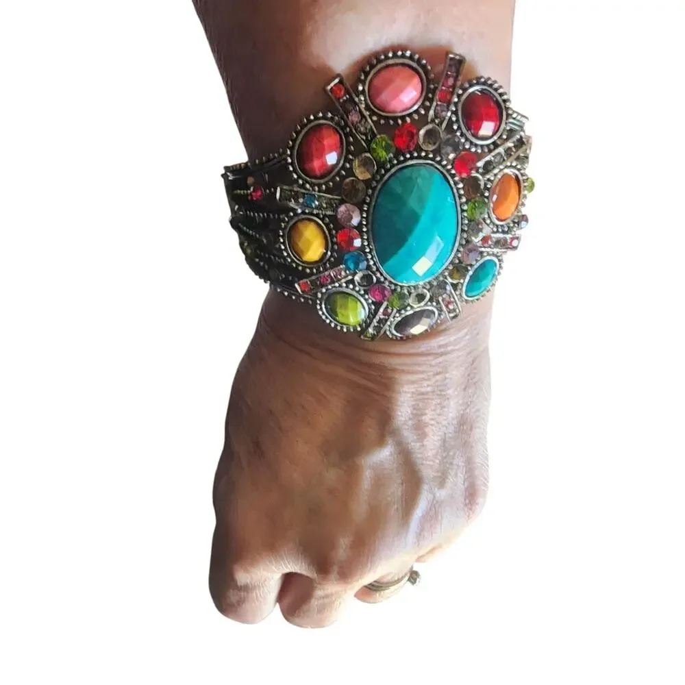 VINTAGE LARGE COLORFUL RHINESTONE GOLDTONE BRASS CUFF HINGED BRACELET